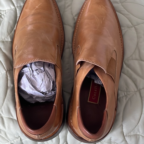 Men’s Size 13M Cole Haan Tan slip-on with wood trim and rubber sole - Picture 5 of 10